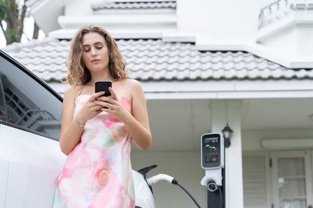 Ile kosztuje naładowanie auta elektrycznego w domu?
