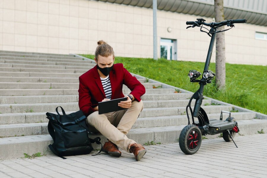 Hulajnoga Xiaomi jak włączyć Bluetooth?