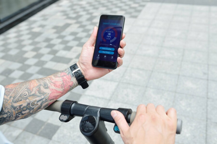 Jak włączyć bluetooth w hulajnodze Xiaomi 1S?