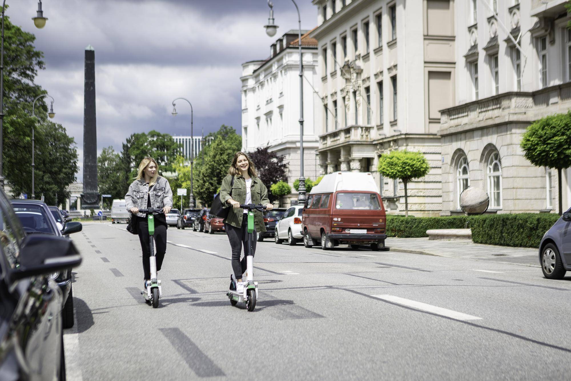 Jaka hulajnoga elektryczna 2026 sprawdzi się na miejskich trasach?