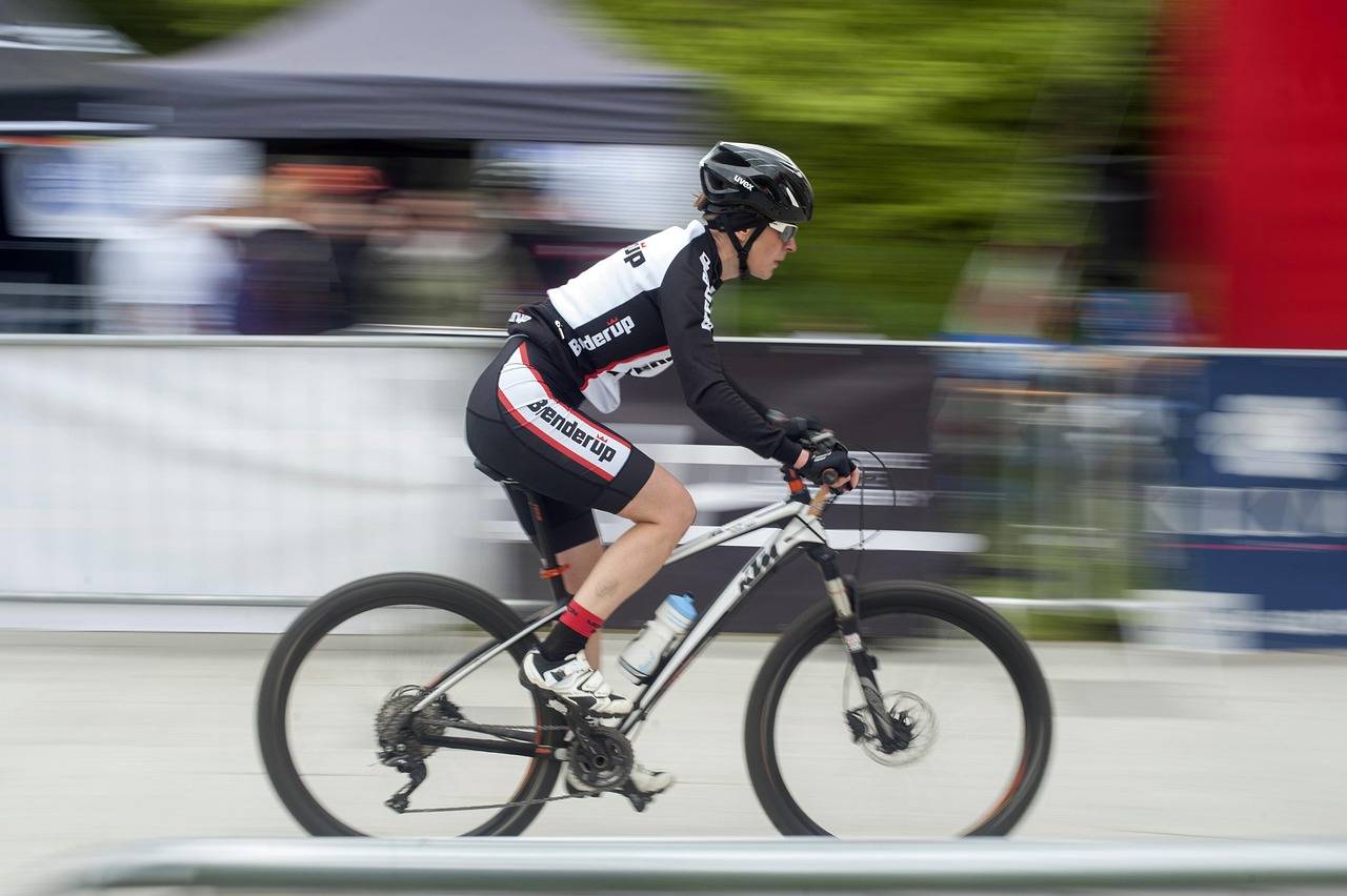Rower crossowy czy MTB lepszy do różnych tras?